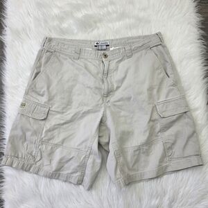Columbia Tan Cargo Shorts Lightweight Cotton Blend Size 38